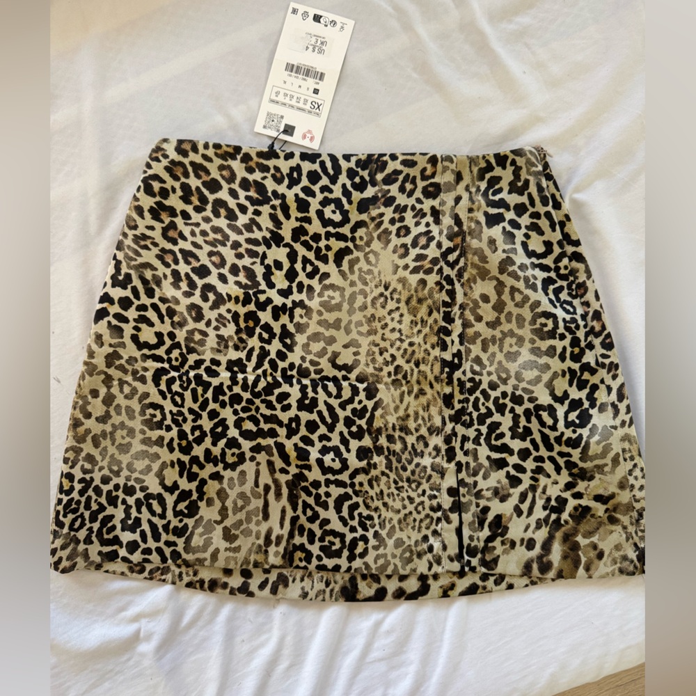 ZARA Leopard Print mini skirt